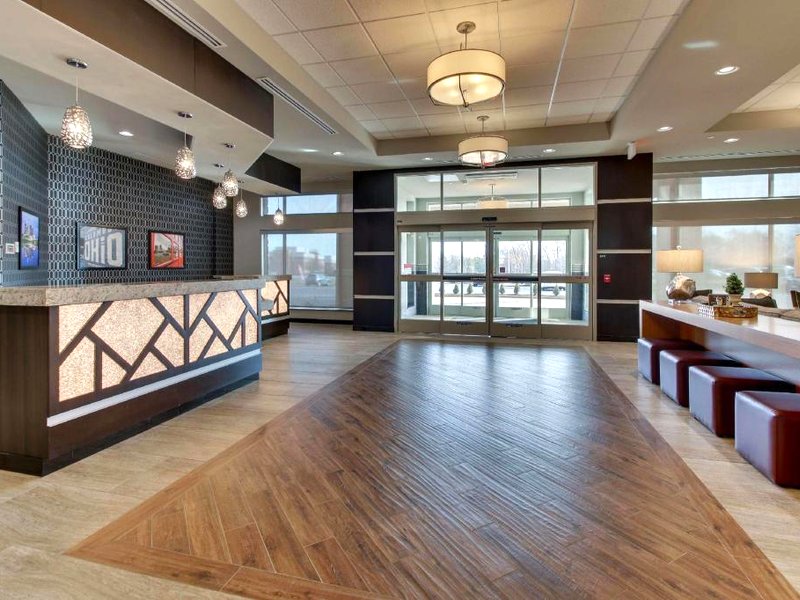 ドルーリー イン&スイーツ クリーブランド ビーチウッド (Drury Inn & Suites Cleveland Beachwood)の写真
