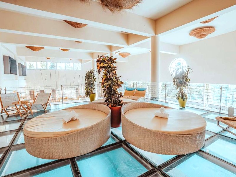 ダブルツリー バイ ヒルトン ホテル リゾート&スパ レセルバ デル イゲロン (Higueron Hotel Malaga, Curio Collection by Hilton)の写真