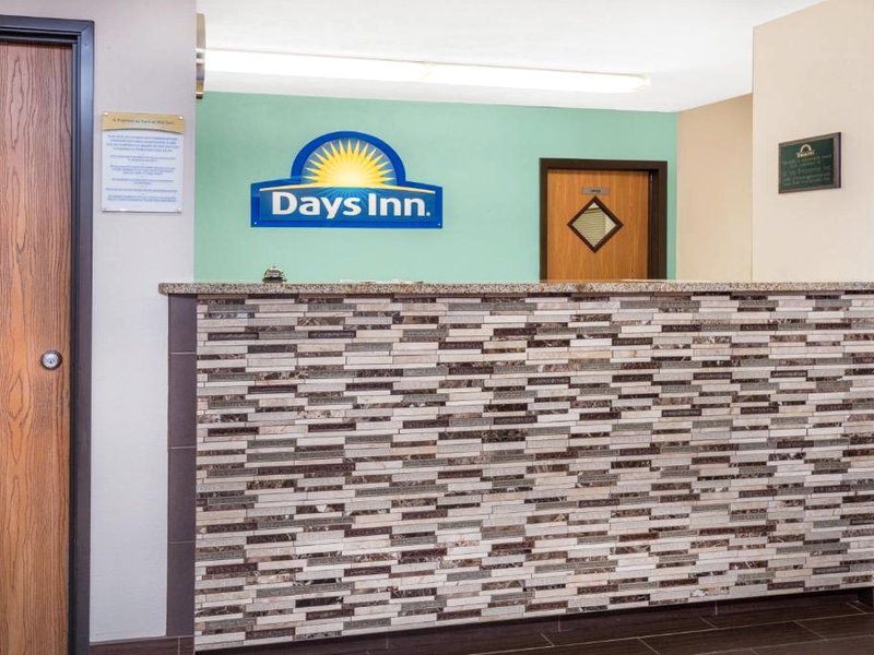デイズ イン バイ ウィンダム チャールストン (Days Inn by Wyndham Charleston)の写真