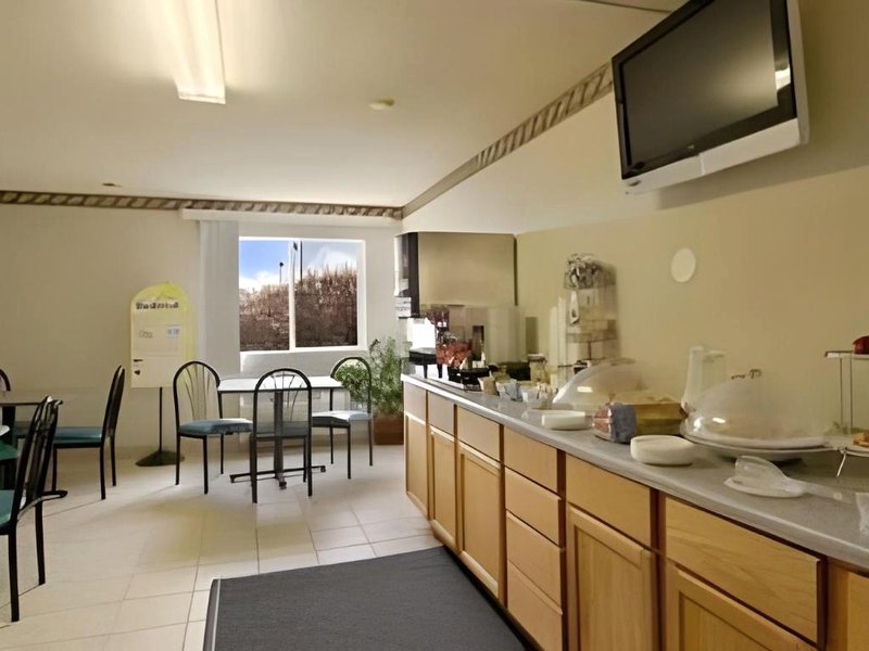 デイズ イン バイ ウィンダム チャールストン (Days Inn by Wyndham Charleston)の写真