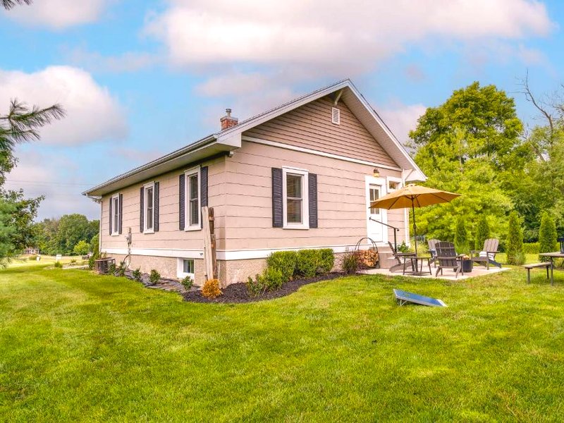 Country Home Near EIU and Lake Charleston!の写真