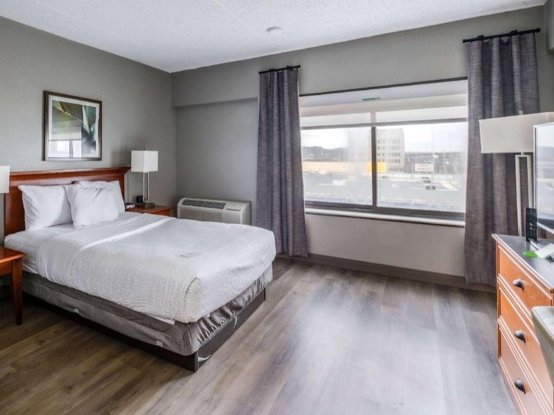 ラ キンタ イン & スイーツ バイ ウィンダム ニュー ヘイブン (La Quinta Inn & Suites by Wyndham New Haven)の写真