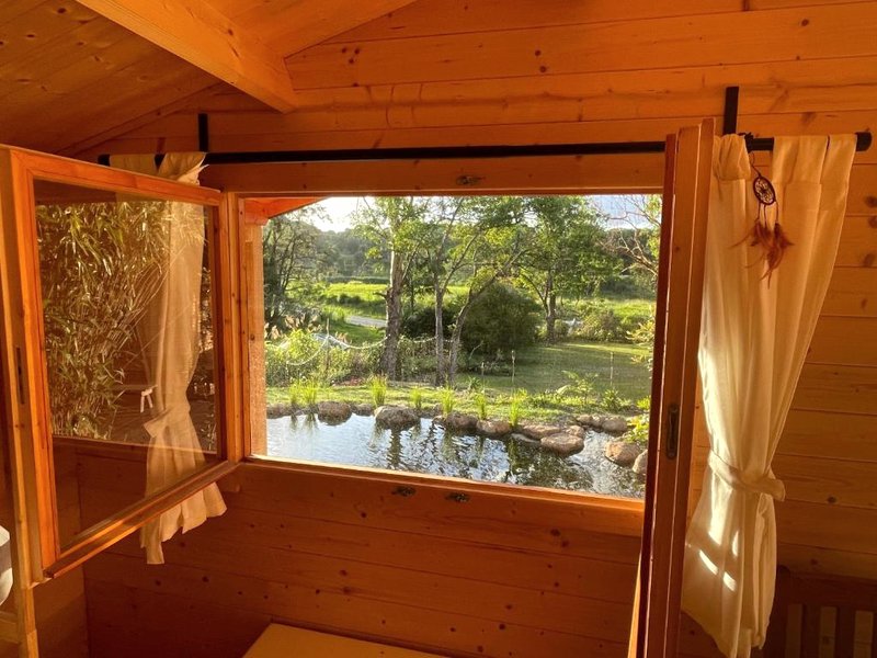 Tweed Hinterland Eco Cabinの写真