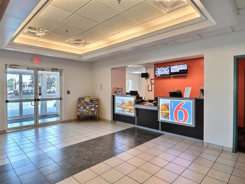 Motel6 Tewksbury, MA - Bostonの写真