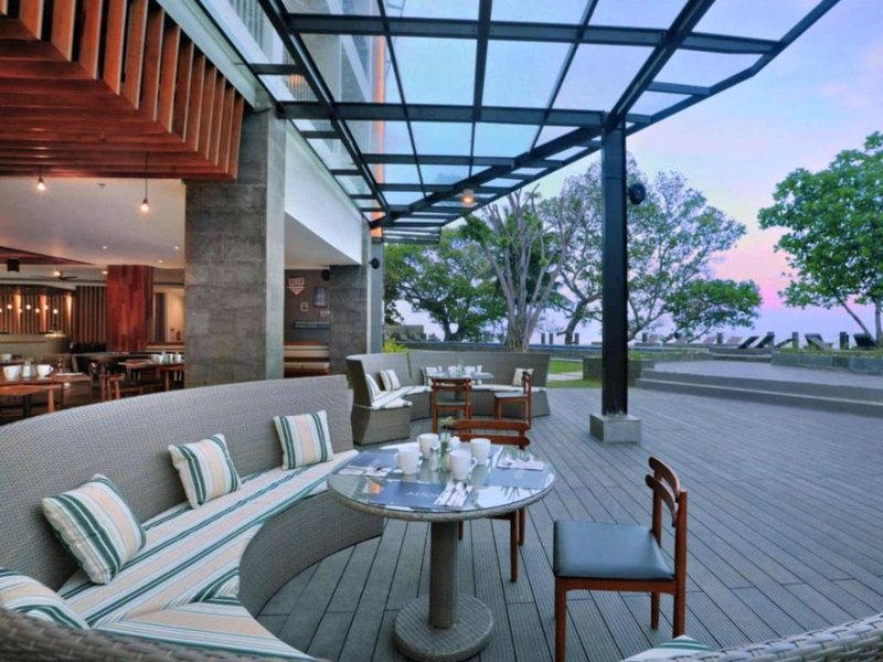 アストン アニェール ビーチ ホテル (Aston Anyer Beach Hotel)の写真