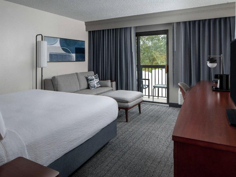 コートヤード ニューオーリンズ コヴィングトン/マンデビル (Courtyard New Orleans Covington/Mandeville)の写真