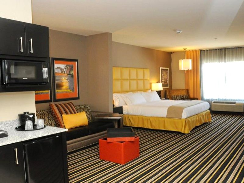 Holiday Inn Express Covington-Madisonville By IHGの写真