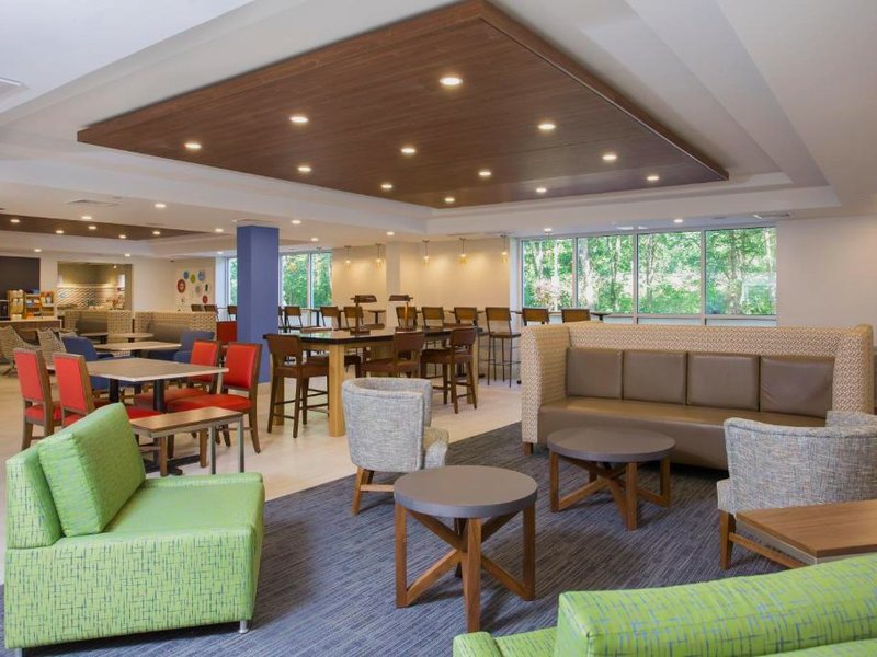 ホリデイ イン エクスプレス チェルムスフォード バイ IHG (Holiday Inn Express Chelmsford By IHG)の写真