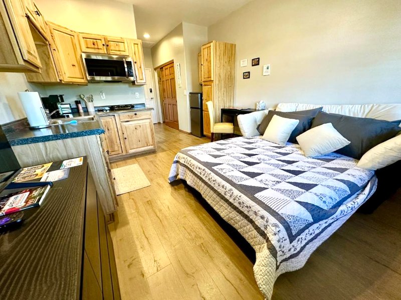 Unforgettable AZ mountain top Views Spacious Suite near Bison Ranch by Vacation Your Wayの写真