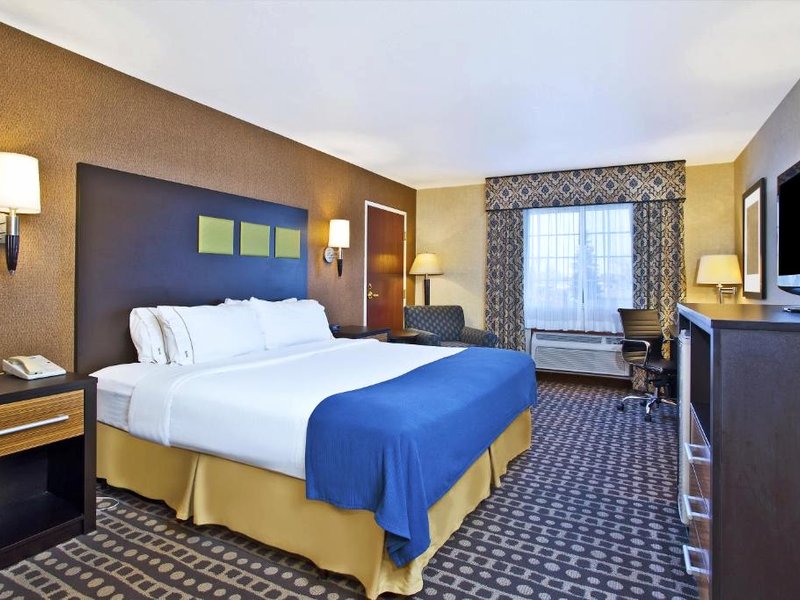 Holiday Inn Express Hotel & Suites Wabash By IHGの写真