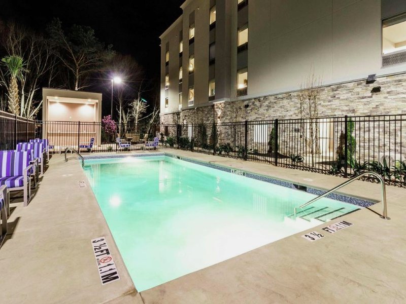Hampton Inn Locust Groveの写真