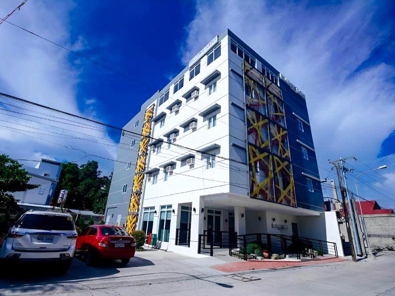 ベルタワー Cシェリ スイーツ バンタイ (Belltower CSheLi Suites Bantay - Vigan)の写真