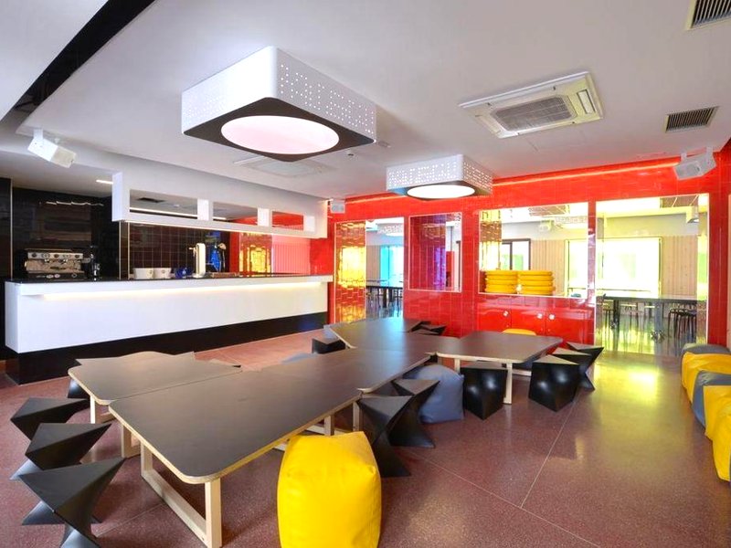AMISTAT Island Hostel Ibiza - ALBERGUE JUVENILの写真