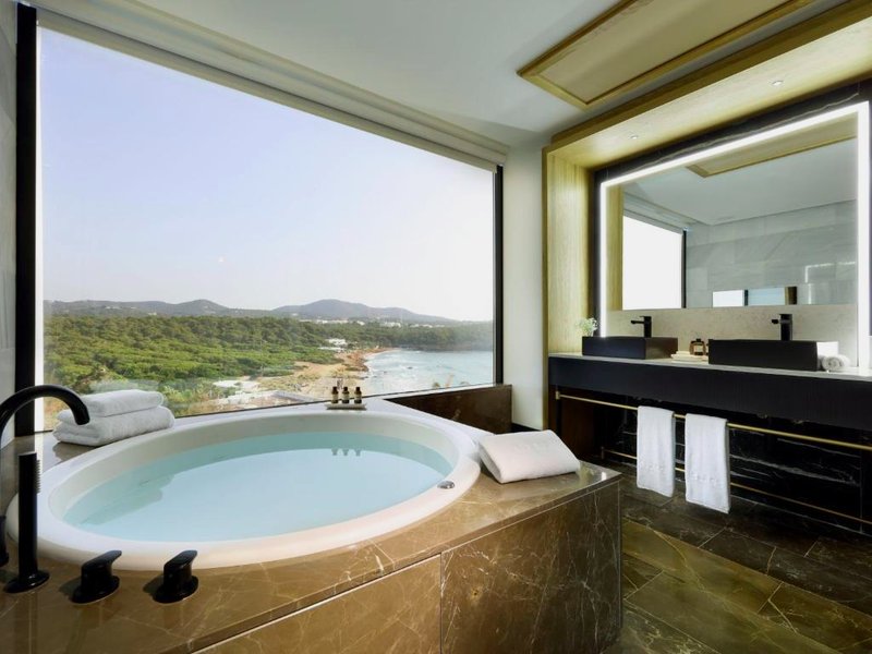 Bless Hotel Ibiza - The Leading Hotels of The Worldの写真