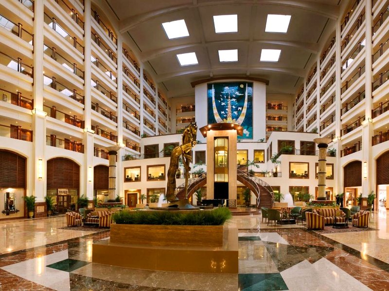 ザ ラリット ムンバイ (The LaLiT Mumbai)の写真