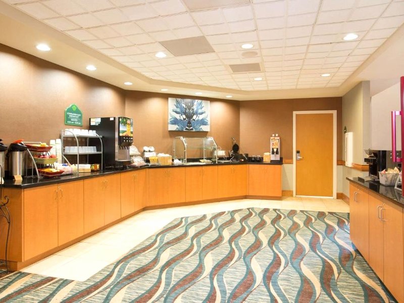 ウィンゲート バイ ウィンダム ガーナー ローリー サウス (Wingate by Wyndham Garner/Raleigh South)の写真
