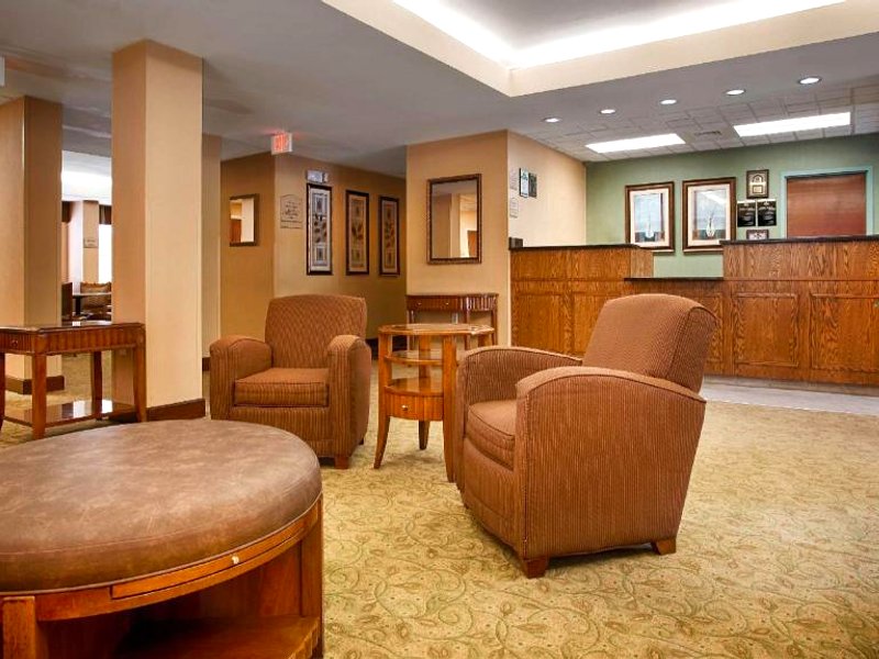 ベストウェスタン プラス エジソン イン (Best Western PLUS Edison Inn)の写真