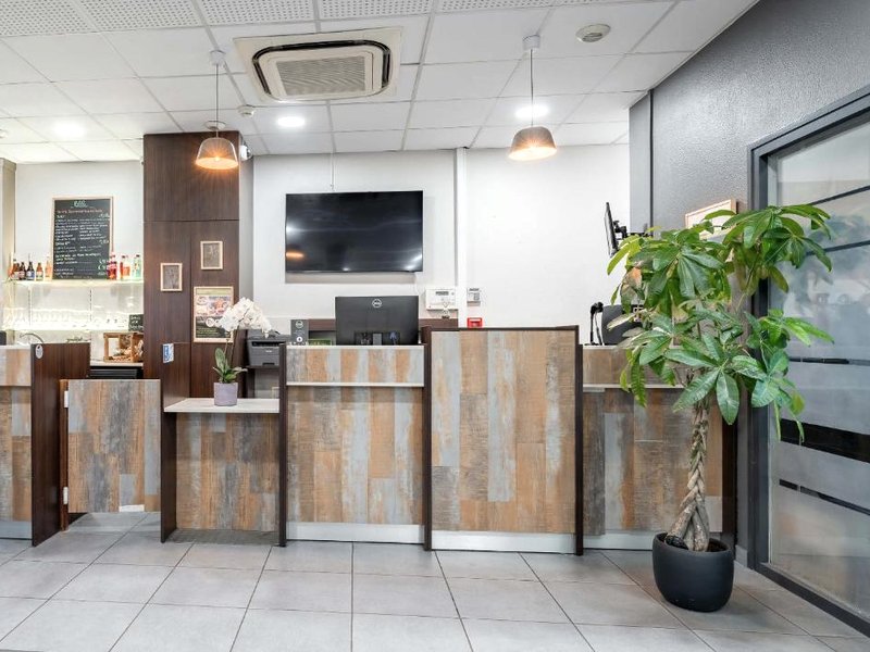B&B HOTEL Maubeuge-Louvroilの写真