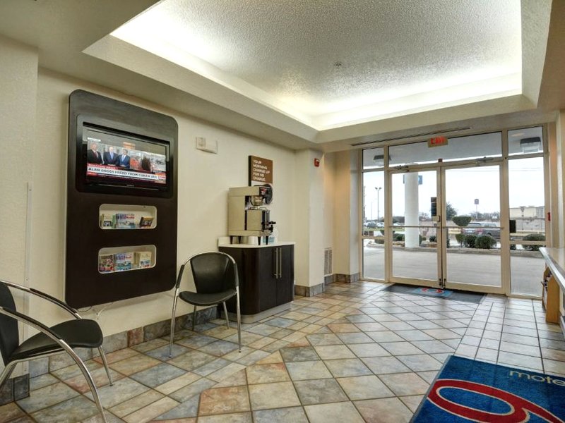 Motel 6 Denison, TXの写真