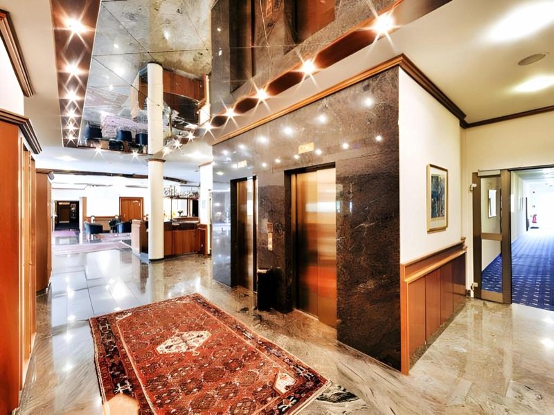 Trans World Hotel Columbusの写真