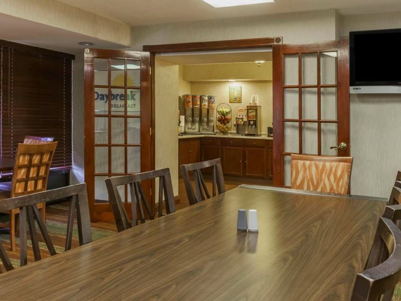 デイズ イン バイ ウィンダム ニューアーク ウィルミントン (Days Inn by Wyndham Newark Wilmington)の写真