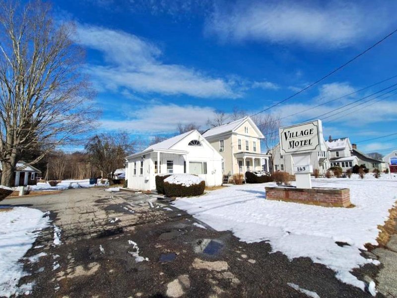 Village Motel By OYO Clintonの写真