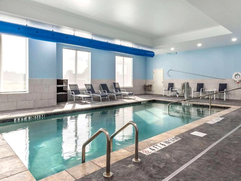 Comfort Suites Greenville Airportの写真