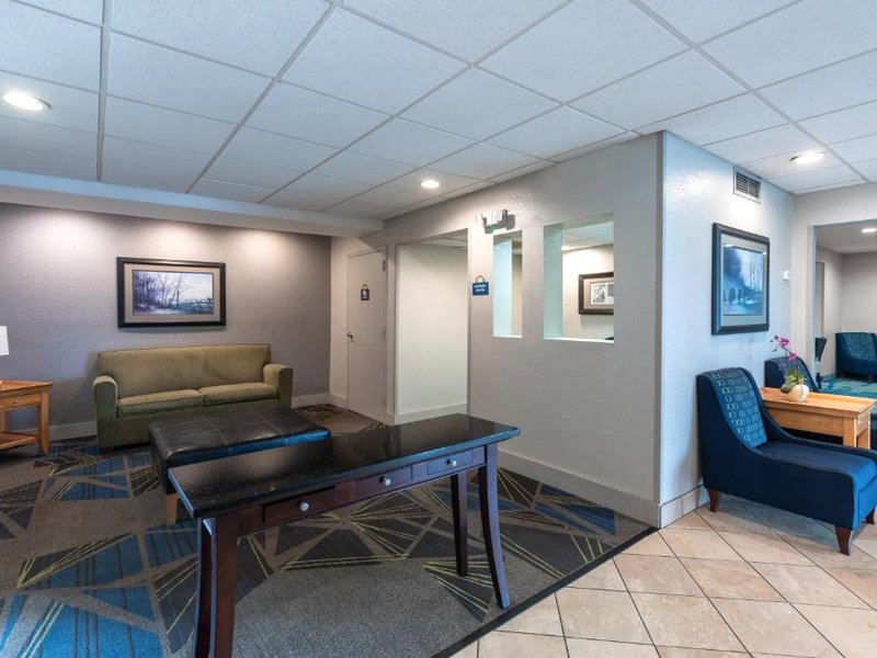 デイズ イン バイ ウィンダム グリーンビル (Days Inn by Wyndham Greenville)の写真