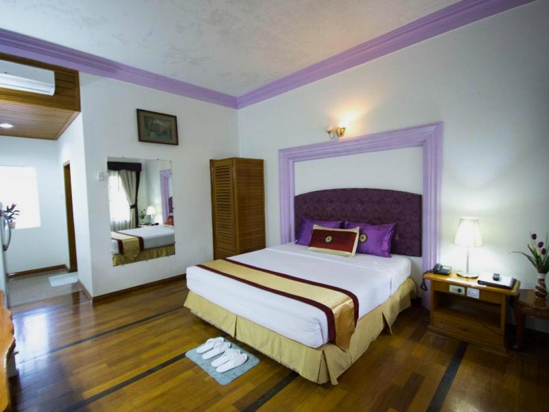 ミャンマー ライフ ホテル (Myanmar Life Hotel)の写真