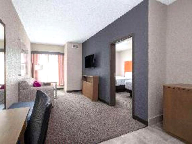 Hawthorn Suites by Wyndham Augustaの写真