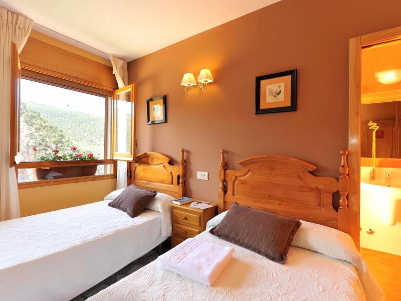 Miralmundo Alojamientos Rurales Ayna - HOSTAL RURALの写真