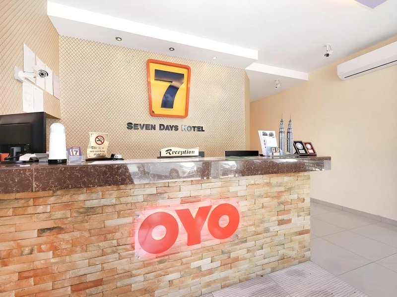 Seven Days Hotelの写真