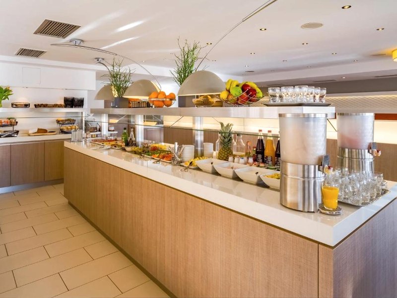 コメルツホテル ケルン (Kommerzhotel Köln)の写真
