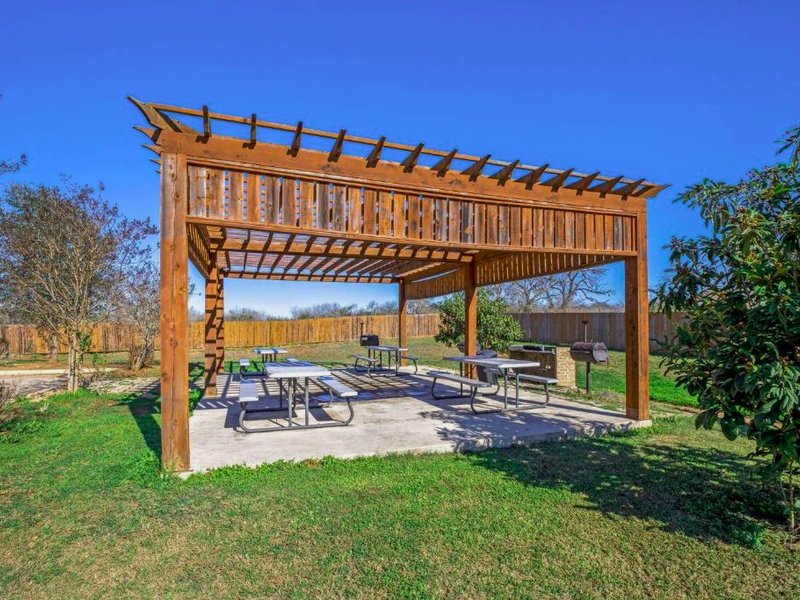 ラ キンタ イン&スイーツ バイ ウィンダム フローレスビル (La Quinta Inn & Suites by Wyndham Floresville)の写真