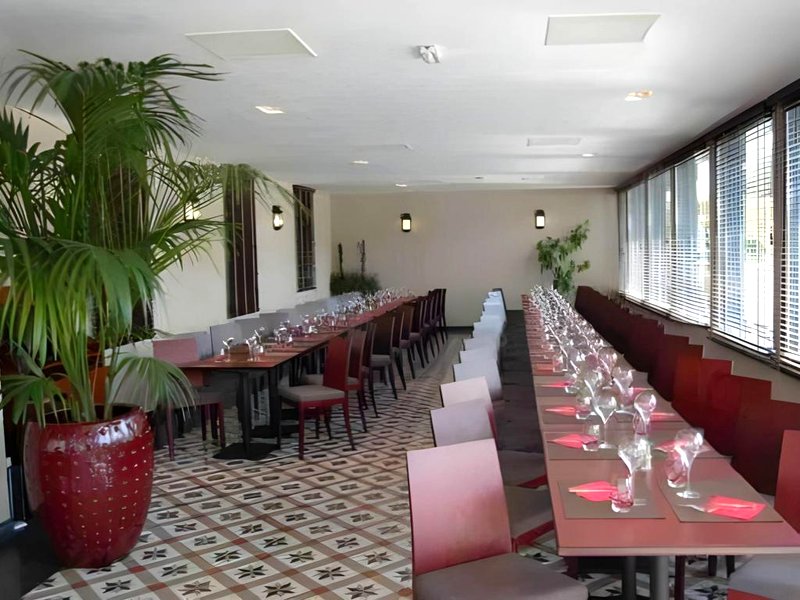 プレシ パルク オテル (Plessis Parc Hotel)の写真