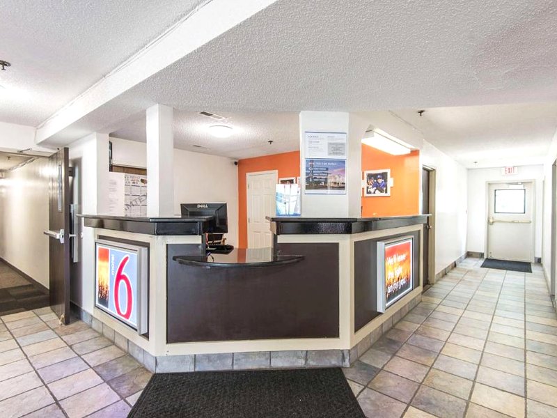 Motel6 Lawrence, KSの写真
