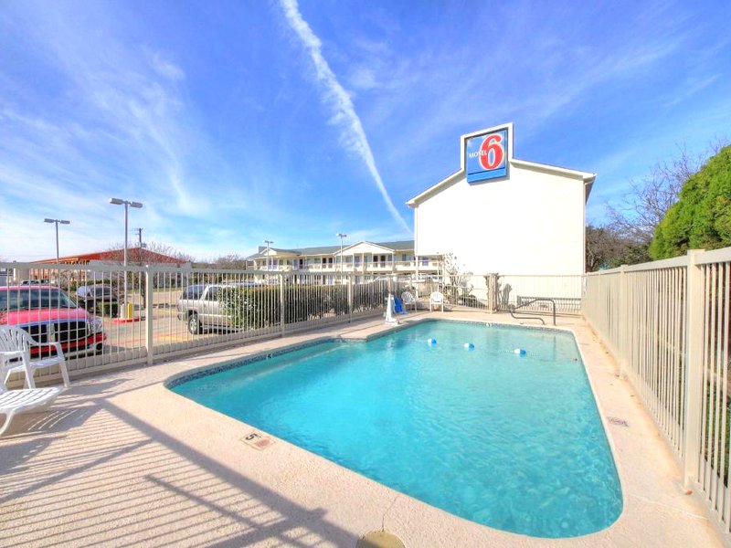 Motel 6 Kerrville, TXの写真