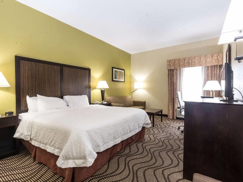 ハンプトン イン カービル (Hampton Inn Kerrville)の写真