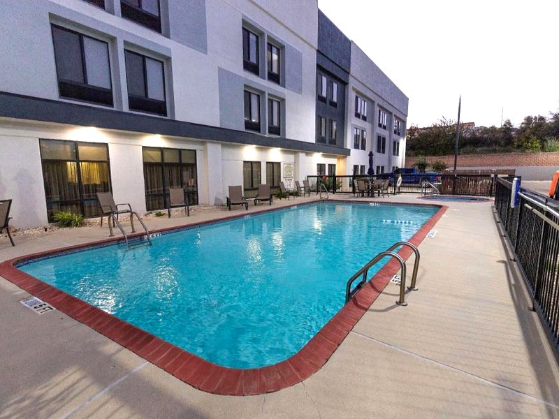 ハンプトン イン カービル (Hampton Inn Kerrville)の写真