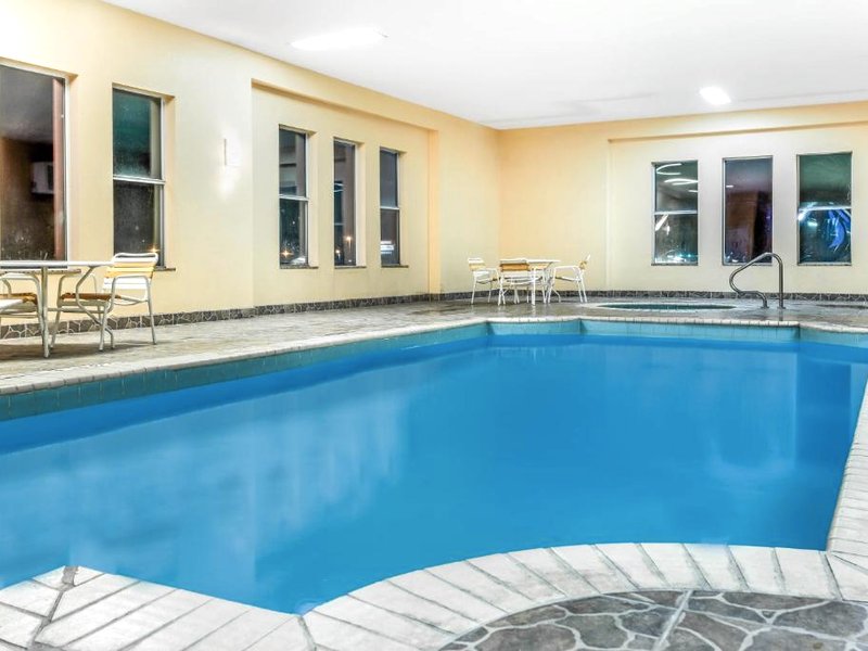 ラ キンタ イン&スイーツ バイ ウィンダム カービル (La Quinta Inn & Suites by Wyndham Kerrville)の写真
