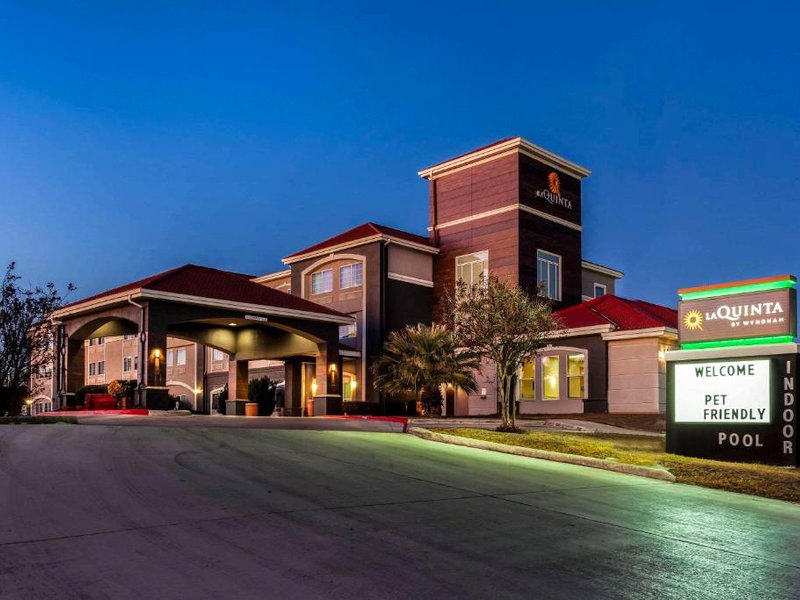 ラ キンタ イン&スイーツ バイ ウィンダム カービル (La Quinta Inn & Suites by Wyndham Kerrville)の写真