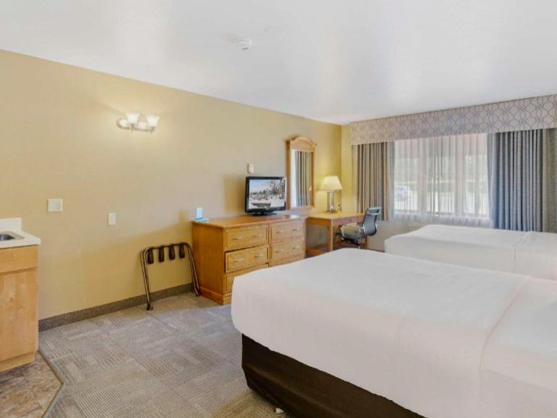 クラリオン ホテル & スイーツ フェアバンクス ニア Ft. ウェインライト (Clarion Hotel & Suites Fairbanks near Ft. Wainwright)の写真