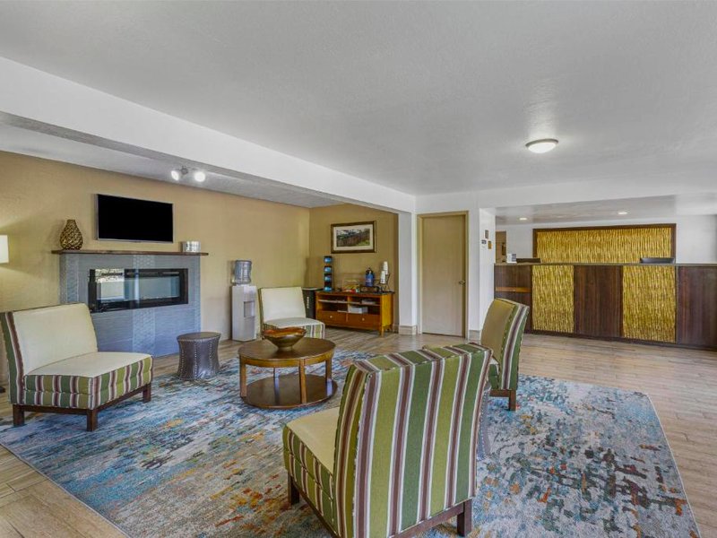 Best Western Pine Springs Innの写真