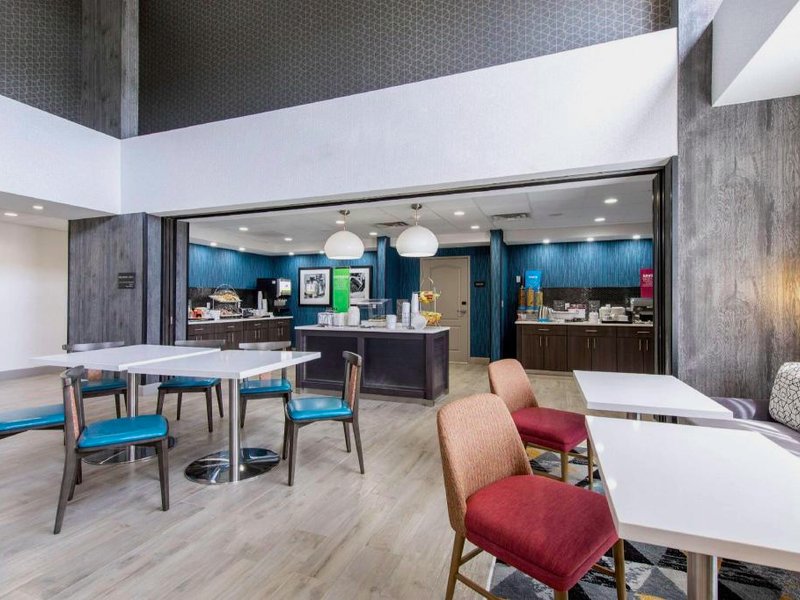 Hampton Inn and Suites by Hilton Ruidosoの写真