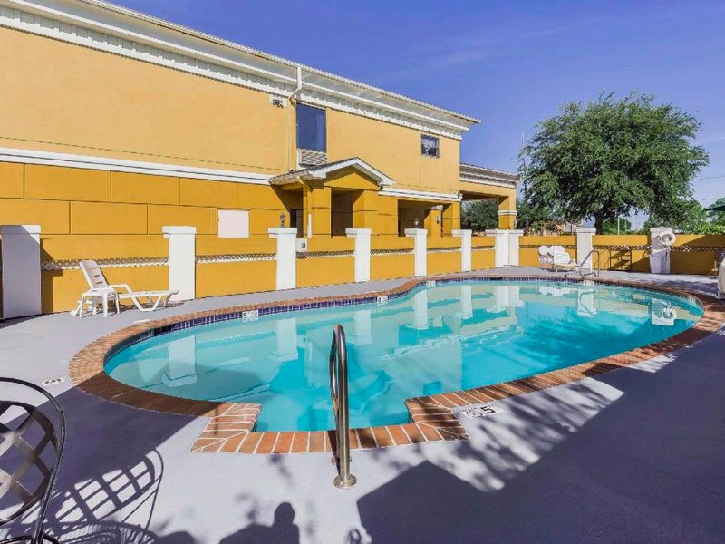 Quality Inn & Suites - Granburyの写真