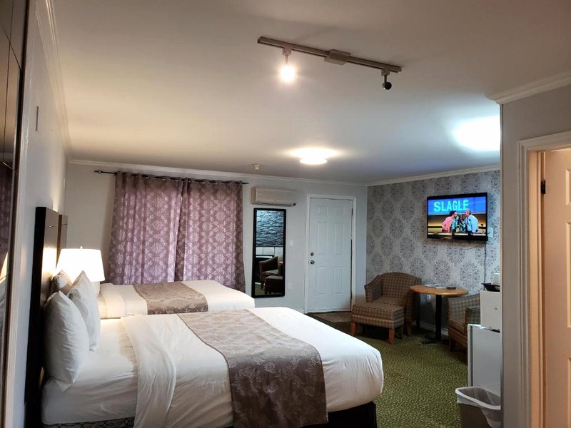 Regency Inn & Suitesの写真