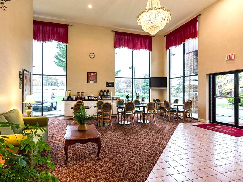 エコノ ロッジ アンドルーズ AFB (Econo Lodge Andrews AFB)の写真