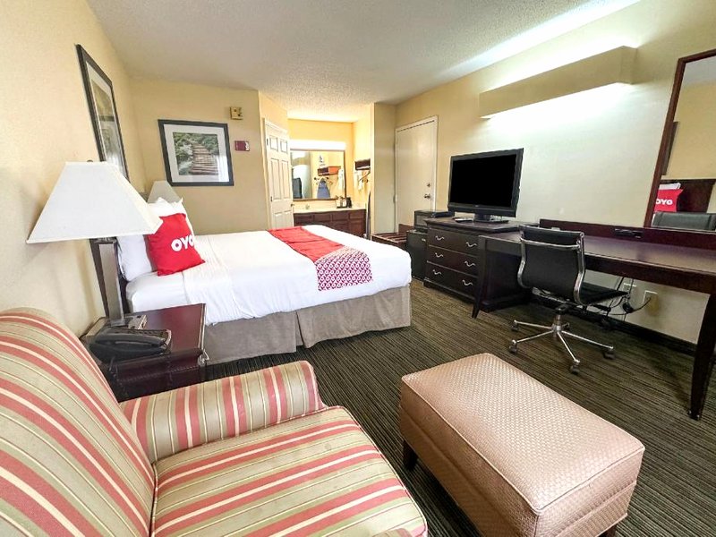 Bonita Lakes Inn by Capital O Meridian I20の写真