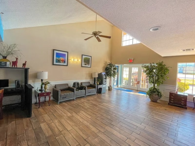 Bonita Lakes Inn by Capital O Meridian I20の写真