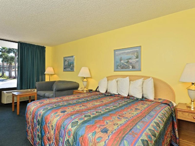 Americas Best Value Inn Satellite Beach Melbourneの写真